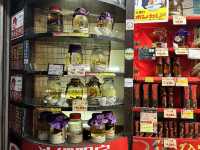 🍢「國際通深夜狂歡！沖繩屋台街：一條街辣翻你的味覺神經」