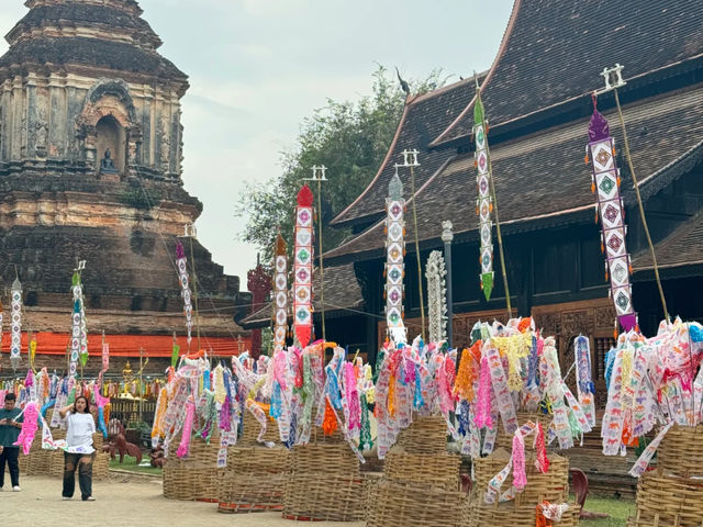 My Hidden Gem in Chiang Mai: Wat Lok Moli, a Tranquil Ancient Temple! 🇹🇭✨
