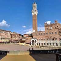 Siena – Piazza del Campo (Palio Time)