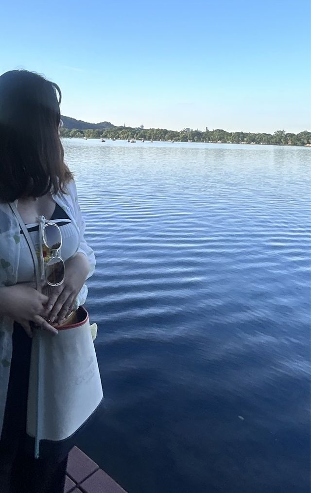 🌿漫遊杭州西湖｜一場與詩意風景的約會，一場心靈出走的行程