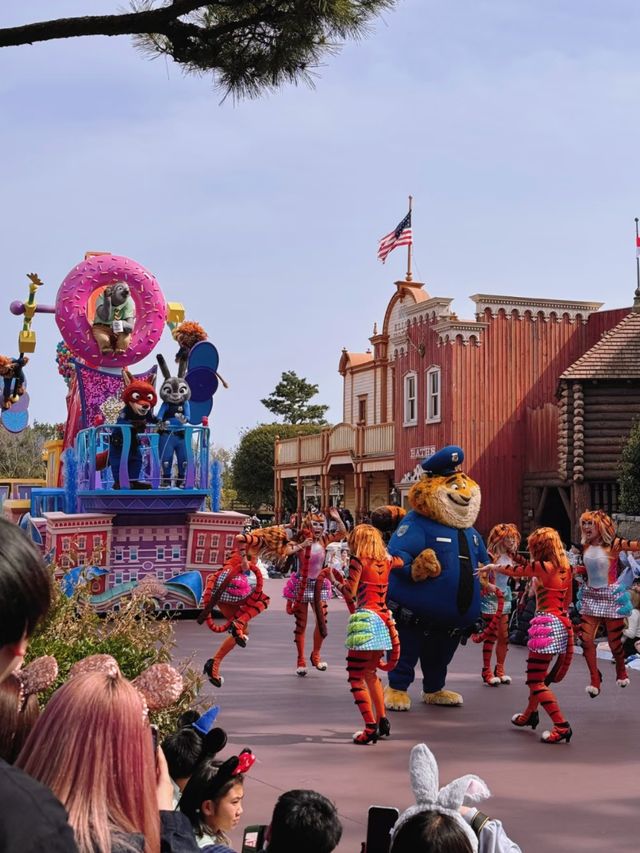 From Castles to Coasters: Your Guide to Tokyo Disneyland