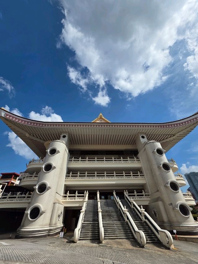 Honoring a Legacy : The Venerable Hong Choon Memorial Hall
