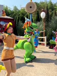 More Than Magic: The Princesses Who Rule Shanghai’s Castle