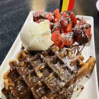 🍓 “Waffle Wonderland in Ghent” 🧇