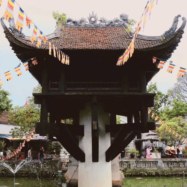 🌿✨ *One Pillar Pagoda (Chùa Một Cột): Hanoi’s Lotus-Inspired Miracle* 🏯🌸