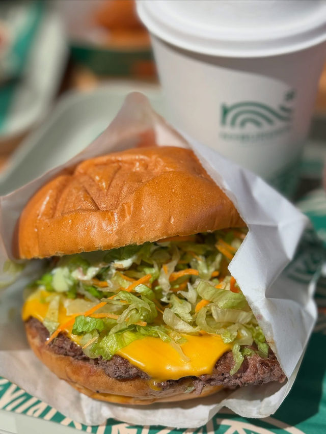 N+ BURGER 堅尼地城海景店 🌊🍔｜黑椒漢堡配德啤！安格斯牛嘅極致享受