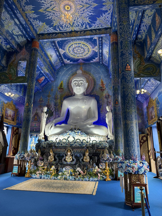 Rong Suea Ten Temple俗稱藍廟