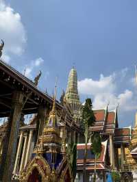 🕌 Golden Grandeur in Bangkok: The Grand Palace