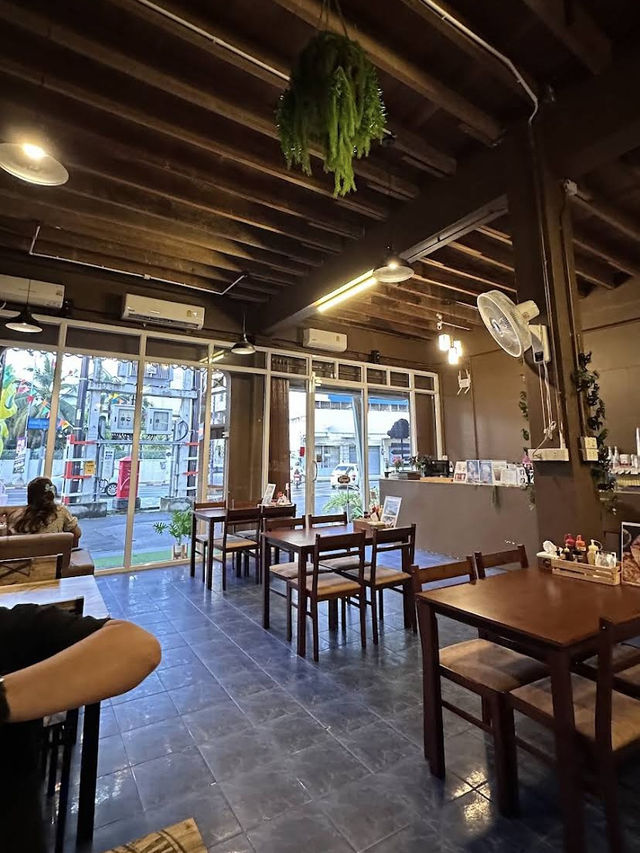 Bravo Steak House Hatyai, Thai Western Fusion in a Cozy Setting