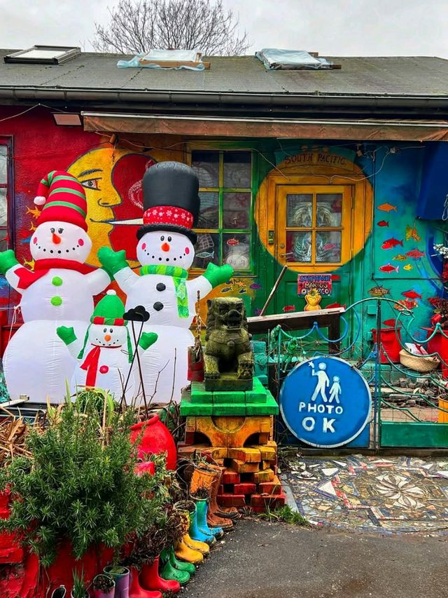 Laid Back Stroll Through Freetown Christiania