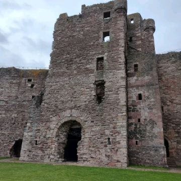 Tantallon Castle