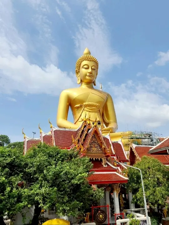 ชมพระองค์ใหญ่ กราบหลวงปู่สด วัดปากน้ำ ภาษีเจริญ