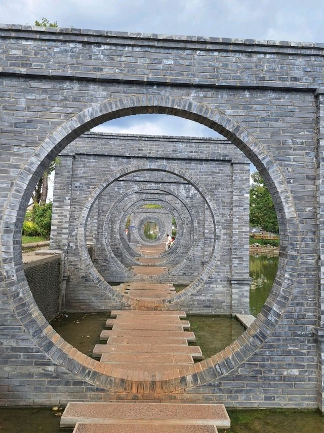 Daguan Park in Kunming, Yunnan: A Charming Place Full of Poetic Beauty
