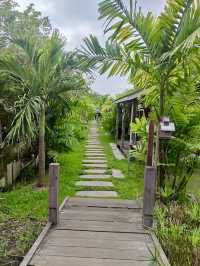 หลงทางไม่ว่า แต่อย่าหลงรักร้านนี้ 🌴✨