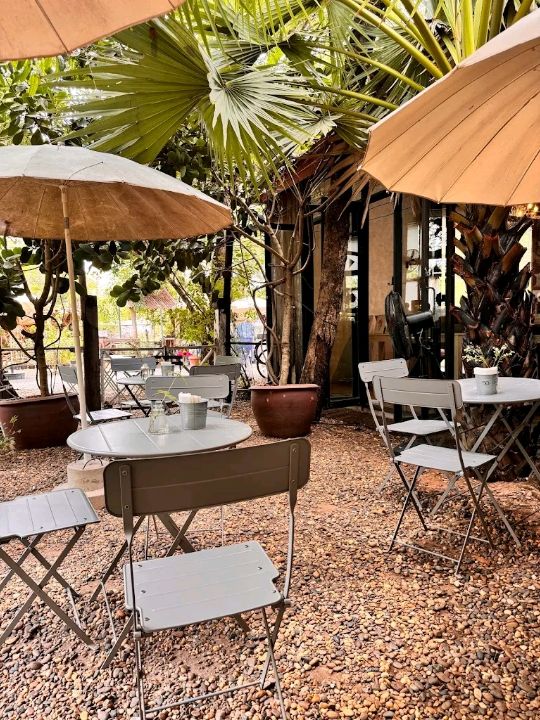 BarnNaa Cafe  💚🌿
