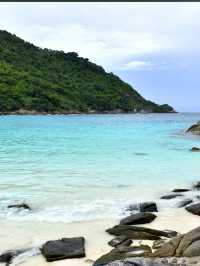 เกาะราชาใหญ่ 🌴 น้ำใส ทรายขาว และความสงบ