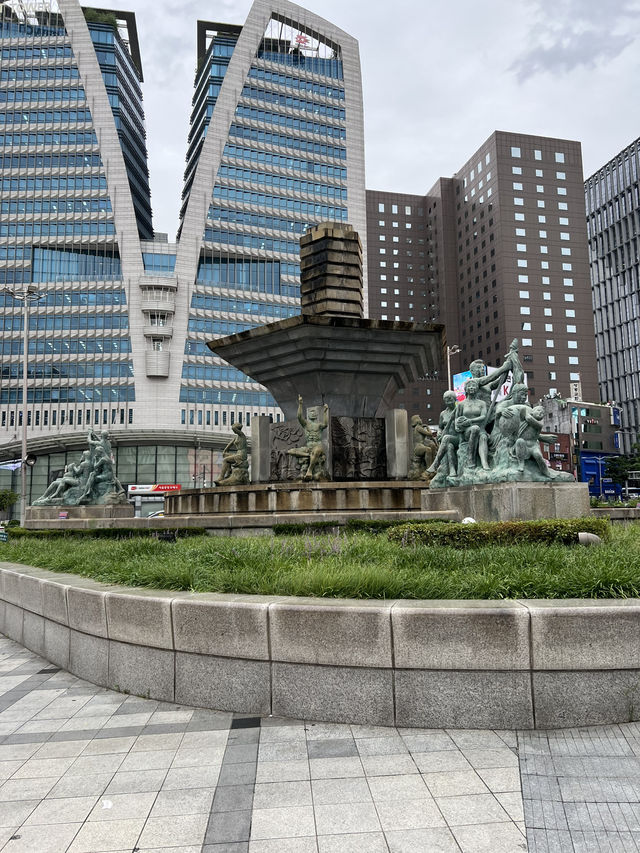 걷고 싶은 명동길🌿