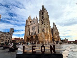 Exploring the Historic Charm of León