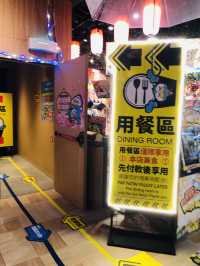很舒適的美食區供給市民們在這裏品嚐🫶🫶🫶