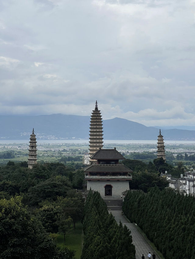 Dali in a Day: Chill Vibes, Iconic Pagodas, and Ancient Town Magic ✨