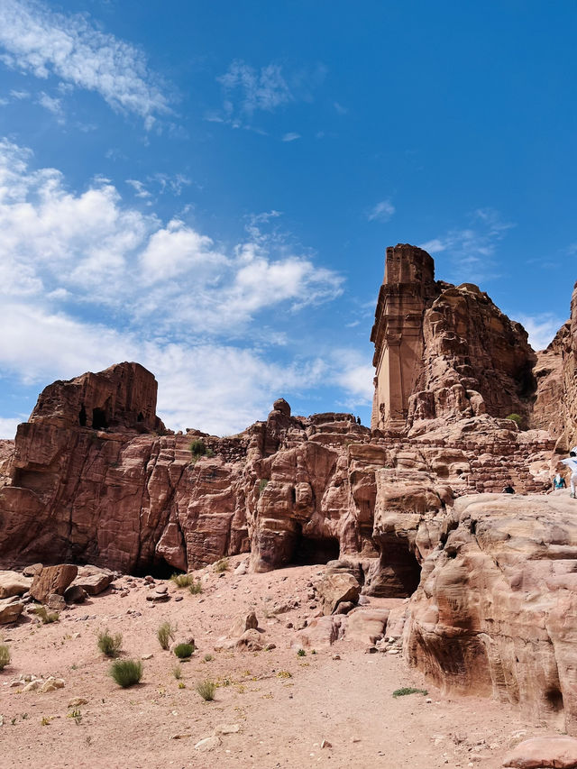 🏛️ Timeless Wonder: Exploring Petra, Jordan  🏛️ Timeless Wonder: Exploring Petra, Jordan