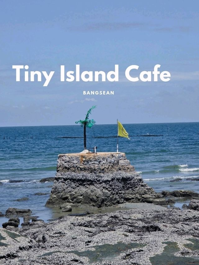 Tiny Island Cafe บางแสน ชลบุรี
