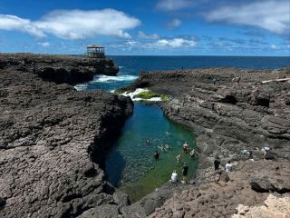サル島で太陽、海、そして静寂を楽しむ