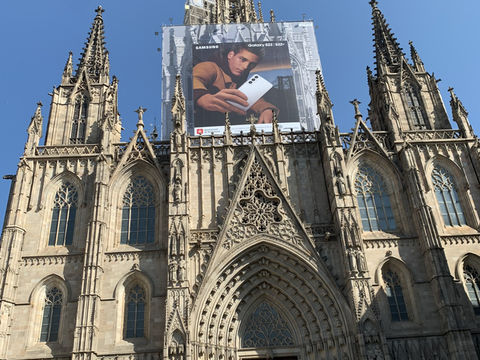 Barcelona Is Calling: Iconic Sights & Epic Vibes 🇪🇸🔥 Barcelona Is Calling: Iconic Sights & Epic Vibes 🇪🇸🔥