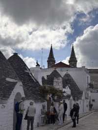 돌지붕이 춤추는 도시, 알베로벨로의 매력