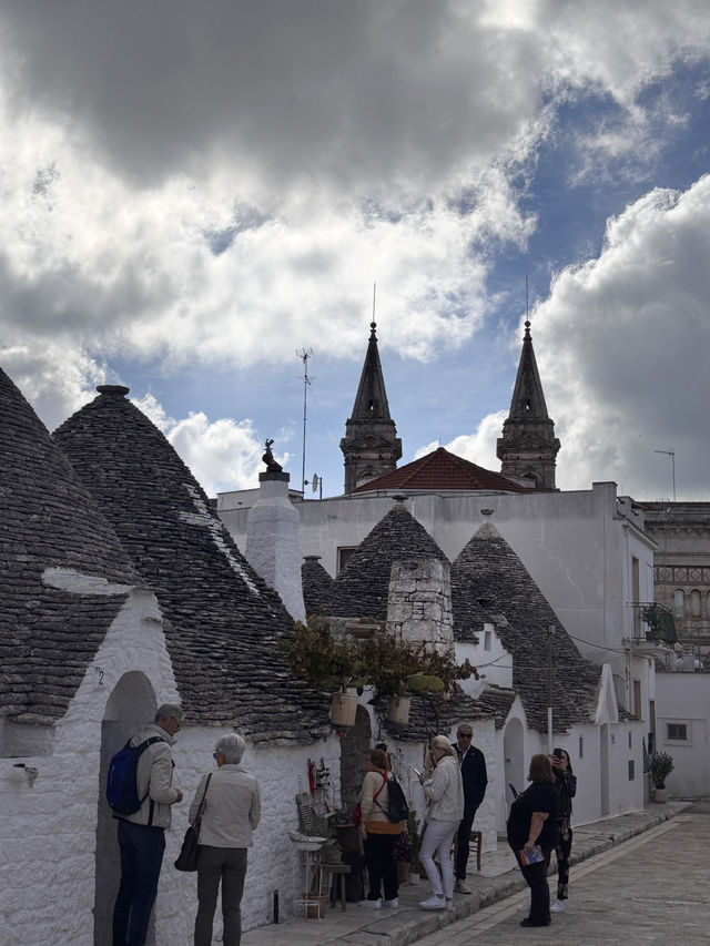 돌지붕이 춤추는 도시, 알베로벨로의 매력