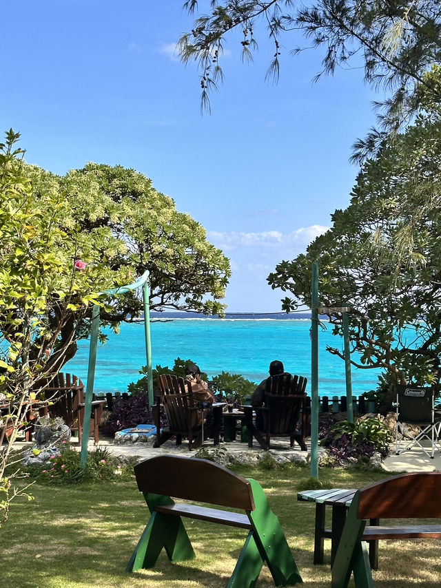 평화로운 남쪽의 작은 섬 요론