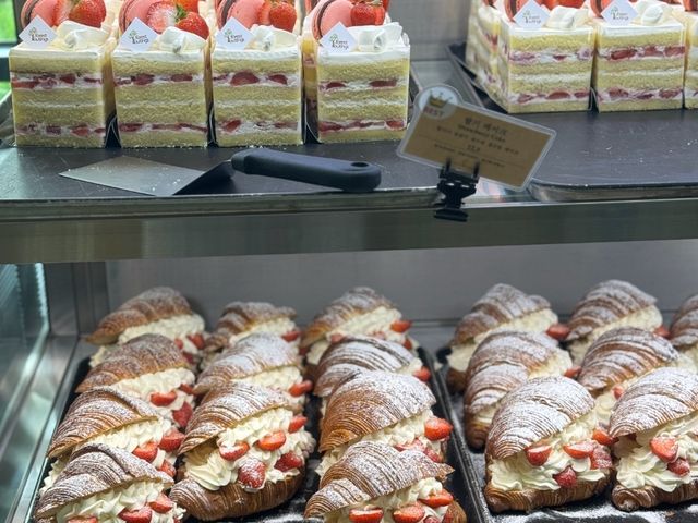 인천 송도의 초대형 컨셉카페! 데이트 필수코스 인천 송도의 초대형 컨셉카페! 데이트 필수코스