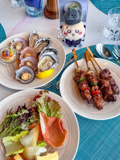 ビュッフェ　ボーリウの港 銅鑼湾の美食｜日曜日のビクトリアハーバー景観が楽しめるセミ