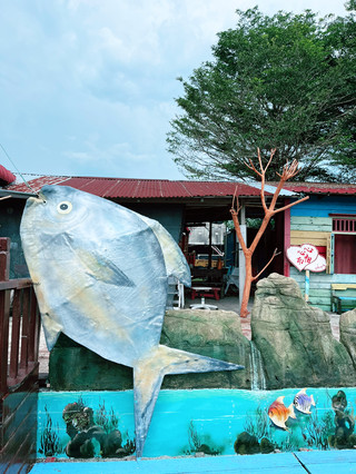 Temple, Wishing Tree & Local Seafood Charm