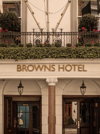 Headed to Dartmouth? 🏞️ Here’s why Browns Hotel is your top spot for a cozy coastal escape: location, legendary breakfasts, and five-star staff—all in the heart of town!

Top Stays in Dartmouth: Browns Hotel Review

Location, location, location! Browns Hotel (27-29 Victoria Rd) puts you right where you want to be—minutes from the River Dart, the town’s famous ferries, the Devon Steam Railway, and local shopping gems or restaurants. No need to drive everywhere! 🛥️

The rooms? Super clean, modern, and actually spacious—think comfy beds, steamy hot showers, and those little toiletry touches that make you feel spoiled. Some rooms give you town views while others are a bit nosier thanks to nearby pubs—worth asking your preferences at booking.

Worried about breakfast? Don’t. 🍳 Browns serves up a cooked-to-order spread with endless tea, coffee, and biscuits. Fresh, hot, and as varied as you want! Expect a relaxed, table-service vibe—just be patient if it’s busy.

Parking’s always a drama in Dartmouth, but with Browns' complimentary parking vouchers you’ll have access to nearby lots. Pro tip: Ditch the car and walk or hop the local transport, everything’s close!

Top shout-out: the staff! Friendly, helpful, always ready to sort you out—whether you need check-in flexibility or help with something unexpected.

Quick Tips:
· Walk to all main attractions—skip the car for stress-free exploring.
· Eat breakfast here (worth it!) but for dinners, try local seafood spots on the Dart.
· Check in early if you can; pick rooms away from pub noise if possible.

#DartmouthHotels  #DevonStay  #UKTravel  #CoastalEngland  #tripdotcom 