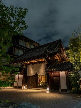 🌸 Here's your quick Kyoto fix—luxury vibes, hot springs, and garden views, all from the heart of Nijo Castle’s neighborhood!

Top Spot to Stay: Hotel the Mitsui Kyoto, a Luxury Collection Hotel & Spa
Address: 284 Nijoaburanokojicho, Aburano-Koji St. Nijo-Sagaru, Nakagyo-Ku  
Hours: Open 24/7 — perfect if you land late or get up early  
Why Book Here?  
The location is ideal for culture lovers, directly across from the iconic Nijo Castle, making sightseeing a breeze (just a 20-minute cab ride to most major tourist spots!). The refined Japanese design, detailed interior, and serene central courtyard are Insta-worthy 🔥. Don’t miss their complimentary hot spring—swimwear, towels, and water are provided, so you can relax without hassle. The mixed-gender spa is unique for Kyoto, but requires swimwear!

Hotel Hacks:  
Request extra pillows for max comfort—they have a massive selection! If you need help with luggage or taxis, staff are proactive and mostly fluent in English. Tip: Ask about breakfast inclusions and room views up front (some travelers report hidden charges or less-than-stellar breakfasts), and clarify any add-on services to avoid surprises.

Getting Around:  
Kyoto’s cabs are convenient, but for budget travelers, check out local buses and metro lines—both are accessible from the hotel area. For quick sightseeing, ask the staff to call a taxi—they’re super helpful.

Foodie Note:  
While not smack in the middle of Kyoto’s top dining, the hotel is near some local gems. Ask reception for recommendations or enjoy hotel breakfast—but double check what’s included!

🌦️ Kyoto Weather: Pack layers—Kyoto’s temps shift quickly, so you’ll want flexibility!

#KyotoLuxury  #JapanHotSpring  #TravelKyoto  #TripDotCom  #NijoCastleLife 