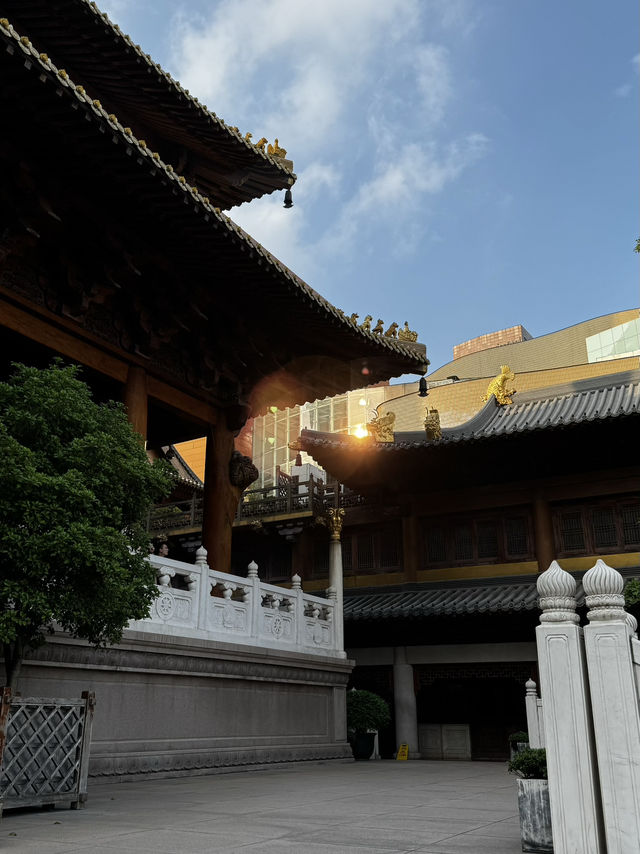 สายมูห้ามพลาด ขอพรที่เซี่ยงไฮ้