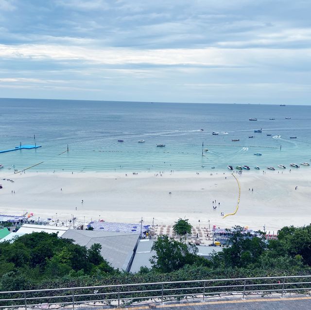 "Koh Larn Paradise Found in Pattaya's Island "Koh Larn Paradise Found in Pattaya's Island
