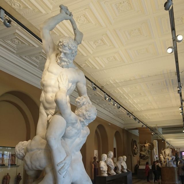 Victoria and Albert Museum