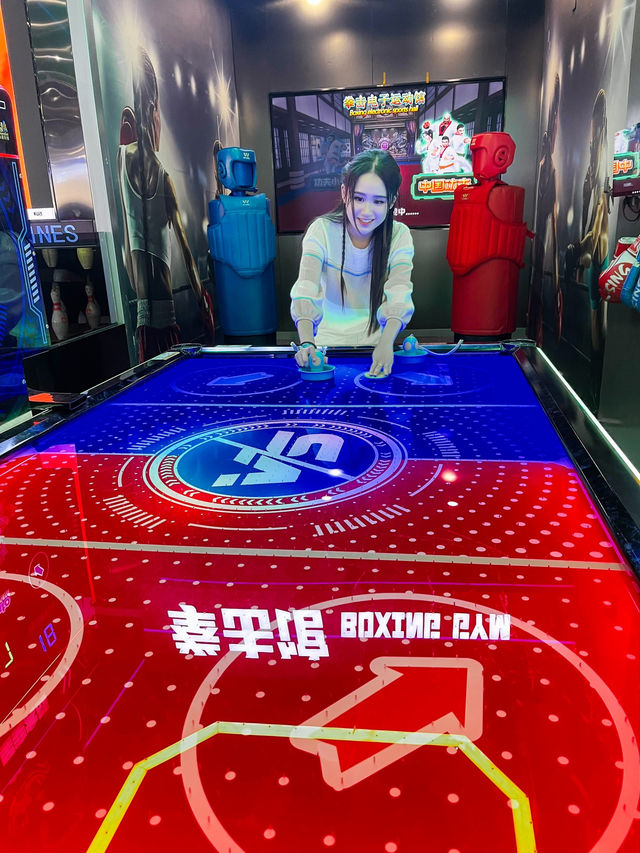 放假好去處🎳 一家大細去KL SPORT 全日放電！