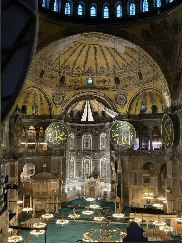 Hagia Sophia – A Timeless Wonder of Istanbul