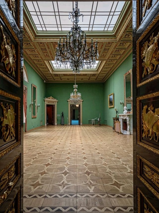 🏛️ Yusupov Palace on the Moika – Elegance and Intrigue in Imperial Russia