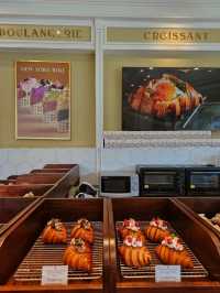 🍰 Discover Bread & Butter Bakery in Da Nang