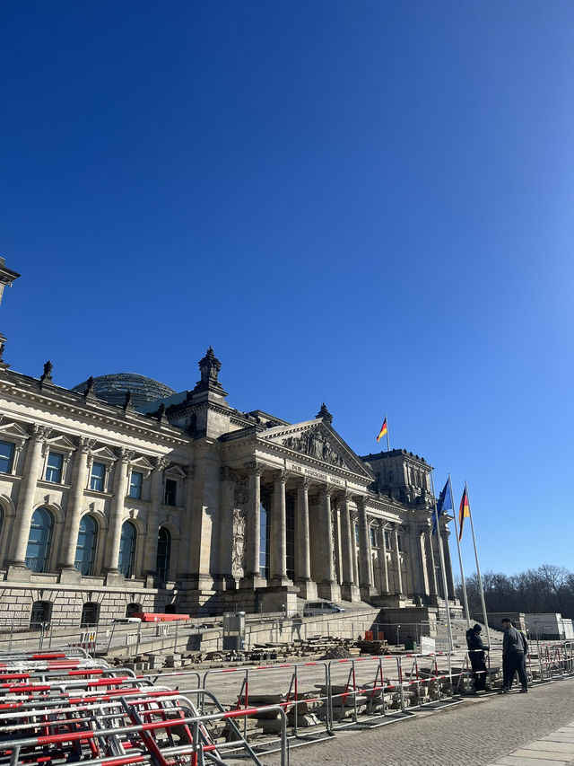 Berlin – A City Where History Meets Modern Vibes 🇩🇪✨
