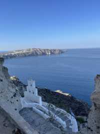 🌊 Santorini – Cliffs, Caldera & Timeless Beauty 🏝️✨