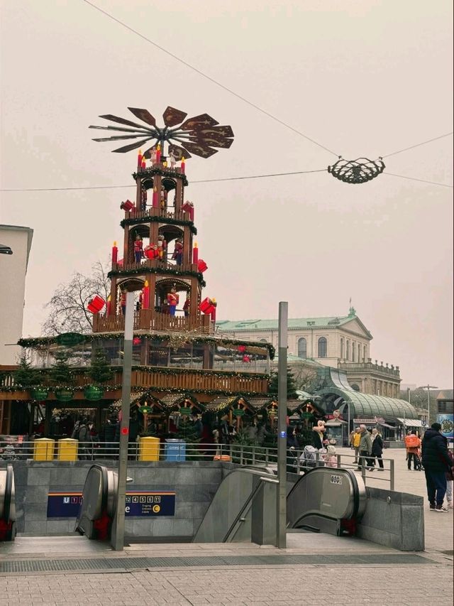 ๐ Hannover, Germany: Spooky Halloween & Everyday Adventures ๐ฐ ๐ Hannover, Germany: Spooky Halloween & Everyday Adventures ๐ฐ