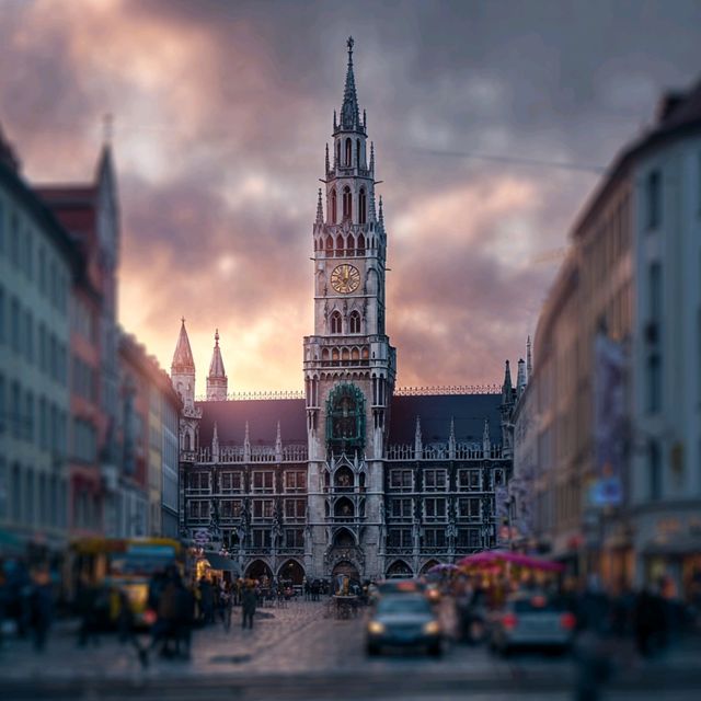 Historic Heartbeats & City Legends in Munich 🌟🏰🍺 Historic Heartbeats & City Legends in Munich 🌟🏰🍺