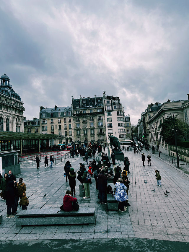 Musée d’Orsay: Where Time Meets Art in Paris 🇫🇷 Musée d’Orsay: Where Time Meets Art in Paris 🇫🇷