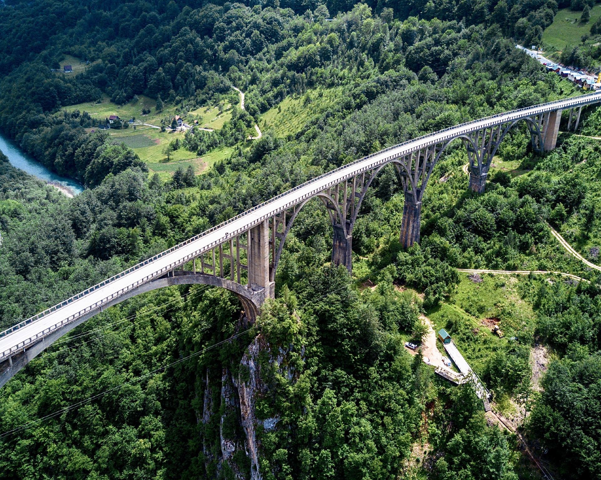 The Đurđevića Tara Bridge: An Architectural Marvel