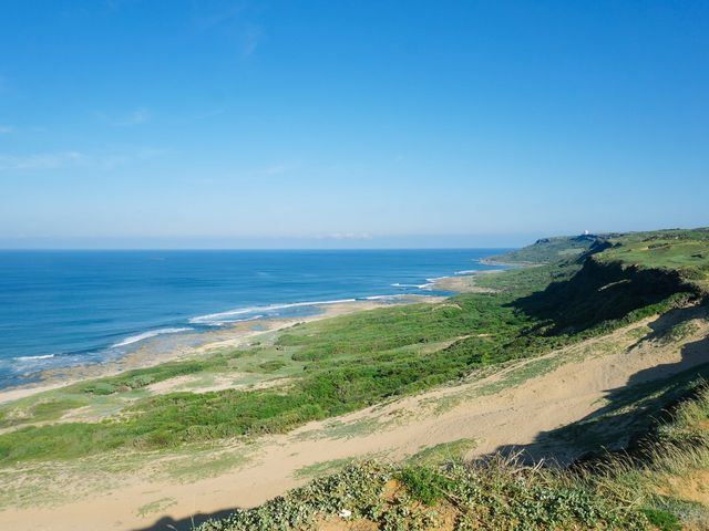 在墾丁龍磐公園擁抱無敵海景
